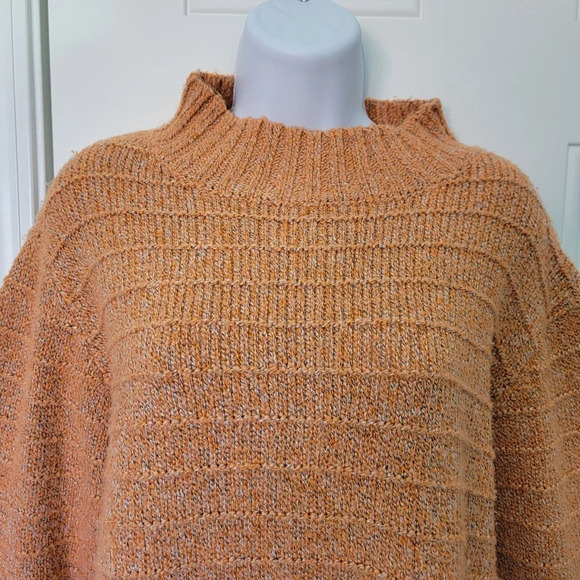 Solitaire Orange Pullover Mock Neck Sweater Eyelash Hem Textured Knit Size M - Picture 2 of 12
